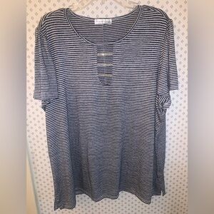 🩶🩶PRECIOUS PLUS SIZE 3X SUPER SOFT BLING TOP🩶🩶